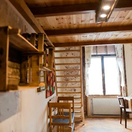 Tatika * Budapešť